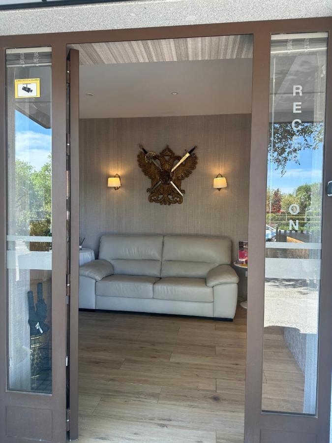 Toledo Plaza Hotel Eksteriør billede