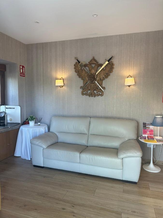 Toledo Plaza Hotel Eksteriør billede