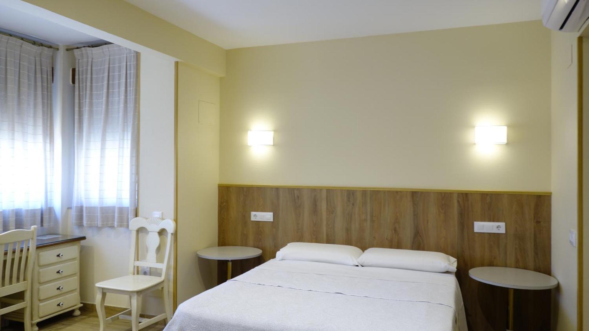 Toledo Plaza Hotel Eksteriør billede